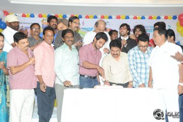 Aadi Birthday Celebrations With Pyaar Mein Padipoyane Team